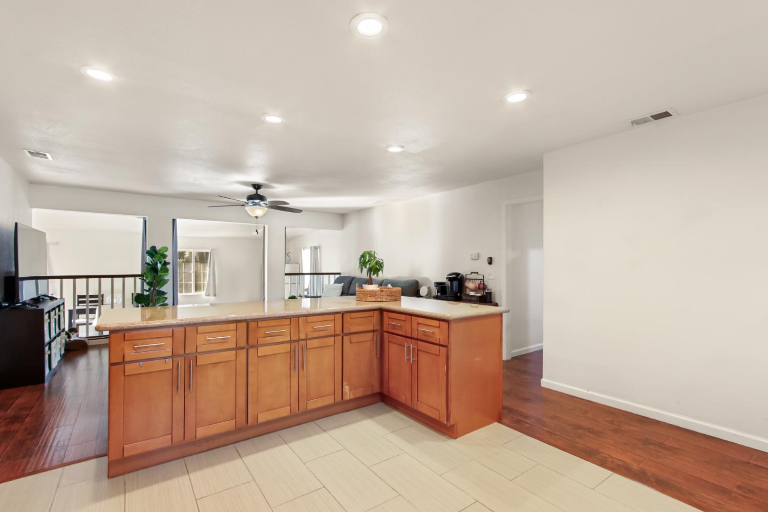 5655 Gerard Way Citrus Heights, CA 95621 - Photo 15 of 40