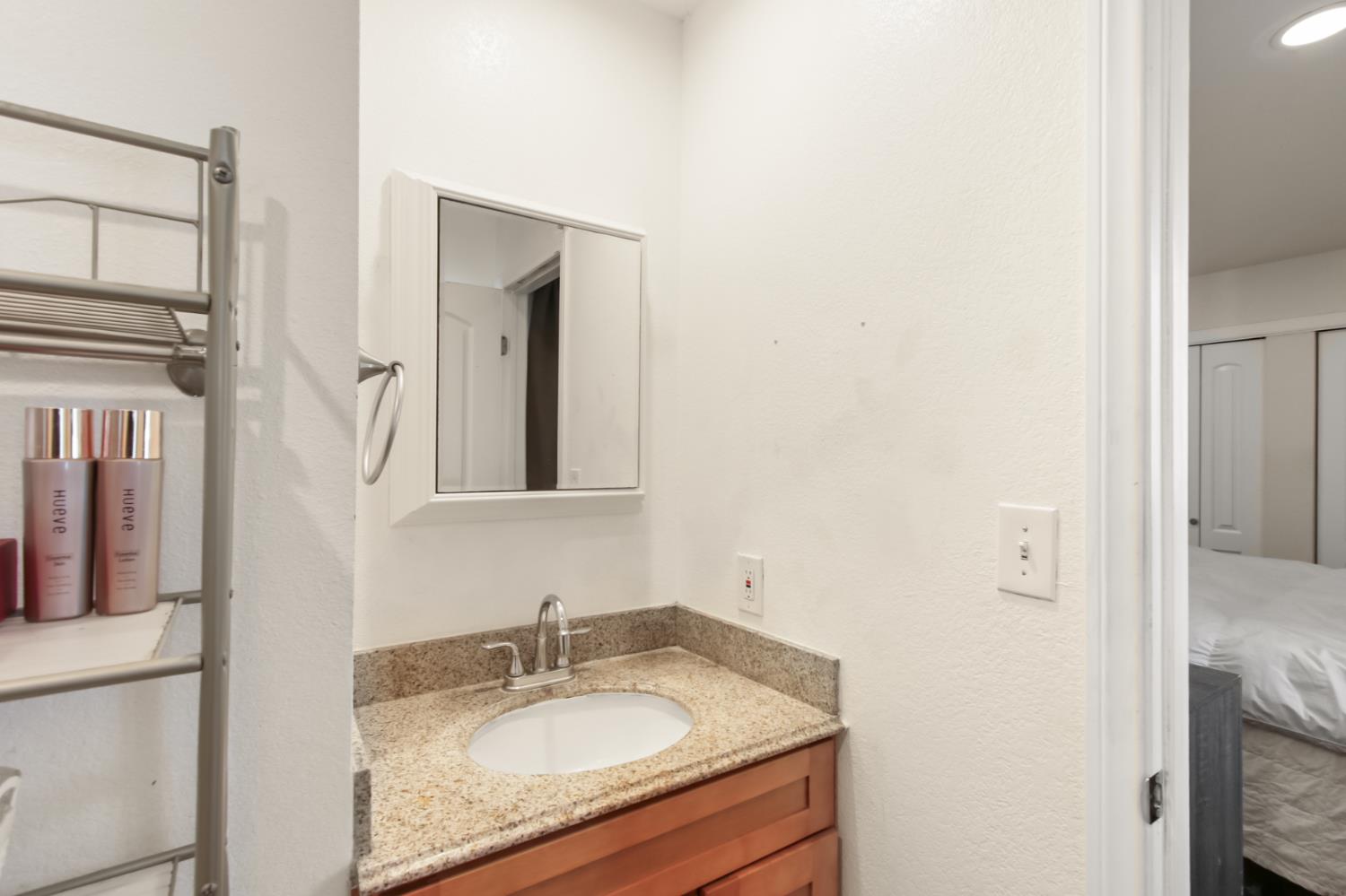 5655 Gerard Way Citrus Heights, CA 95621 - Photo 22 of 40