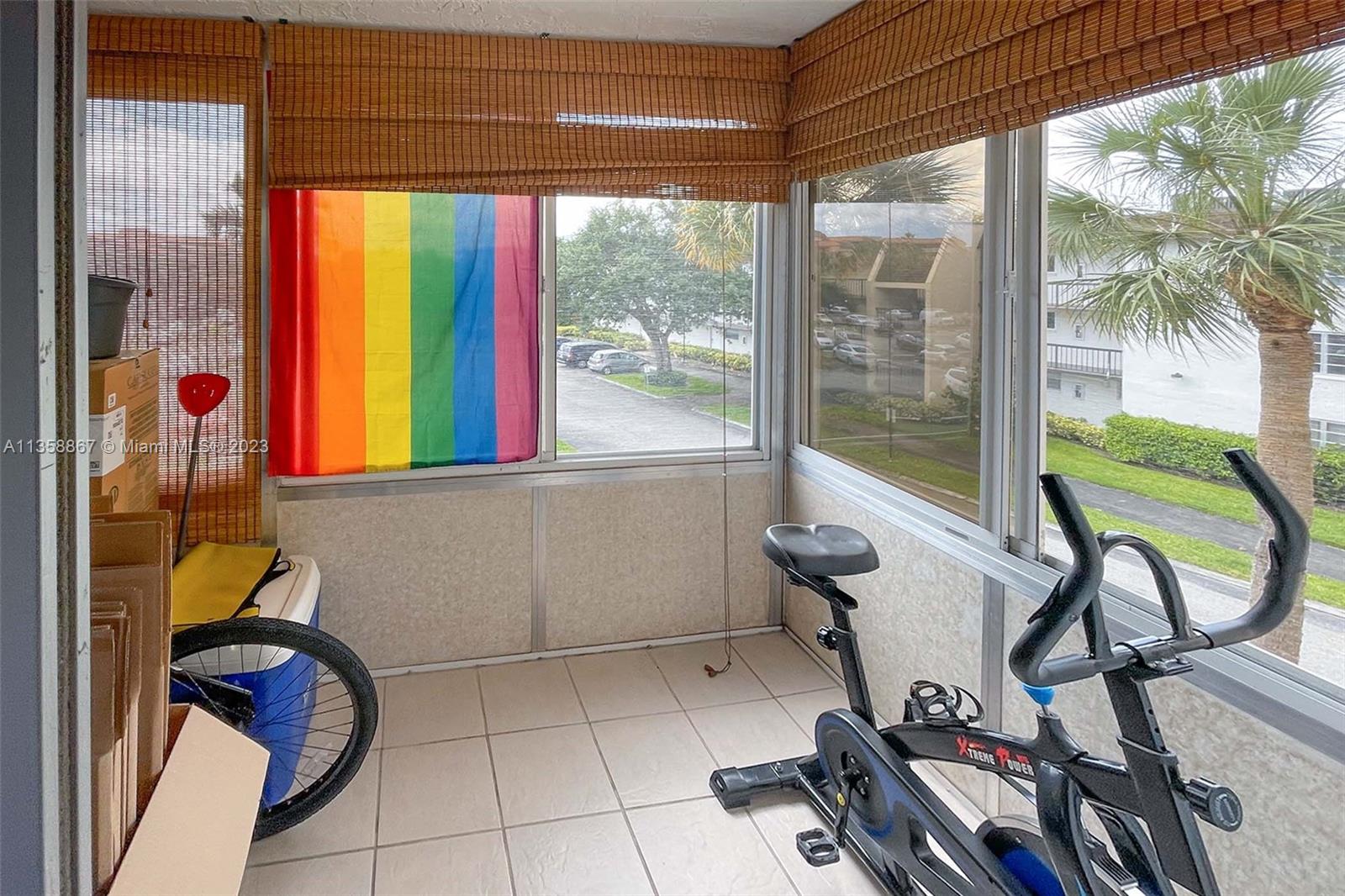 7300 Northwest 17th Street, Unit 314 Plantation, FL 33313 - Photo 18 of 30 a room with musical instruments