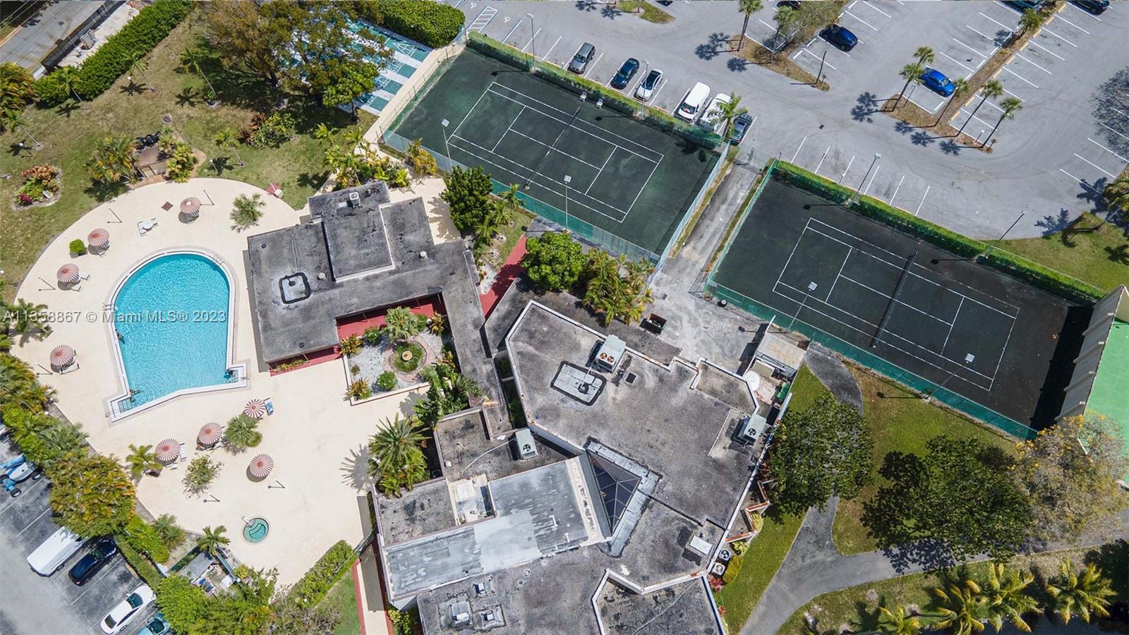 7300 Northwest 17th Street, Unit 314 Plantation, FL 33313 - Photo 30 of 30 an aerial view of a wooden chairs