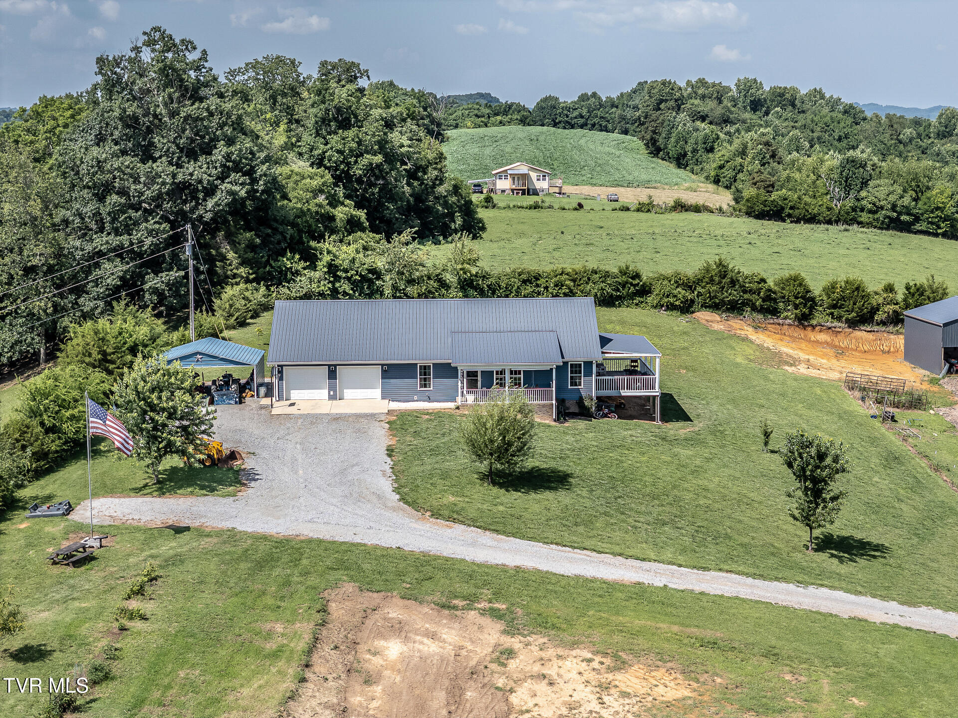 255 Jeffers Lane Limestone, TN 37681 - Photo 1 of 70 DSC08113_sky (13 of 30)