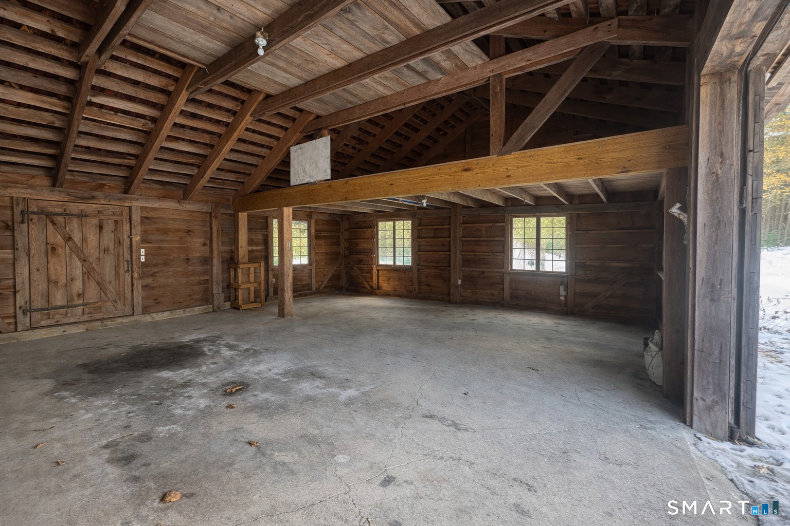 45 Hoppen Road, Unit MAIN New Hartford, CT 06057 - Photo 21 of 49 a view of an empty room