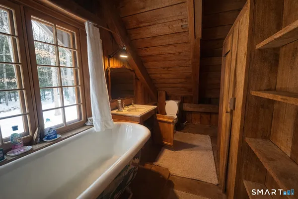 $3,975 | 45 Hoppen Road, Unit MAIN, New Hartford, CT 06057