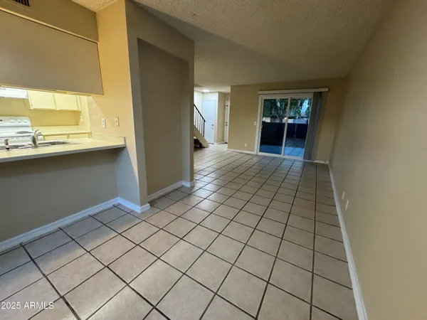 $1,670 | 1814 West Village Way, Tempe, AZ 85282