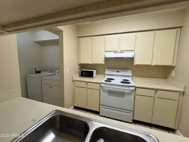 $1,685 | 1814 West Village Way, Tempe, AZ 85282