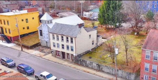 $650,000 | 233-235 Columbia Street, Hudson, NY 12534