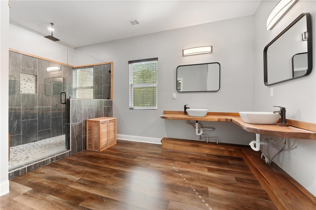 2000 Ridge Road Hartwell, GA 30643 - Photo 4 of 42 Gallery Image 4