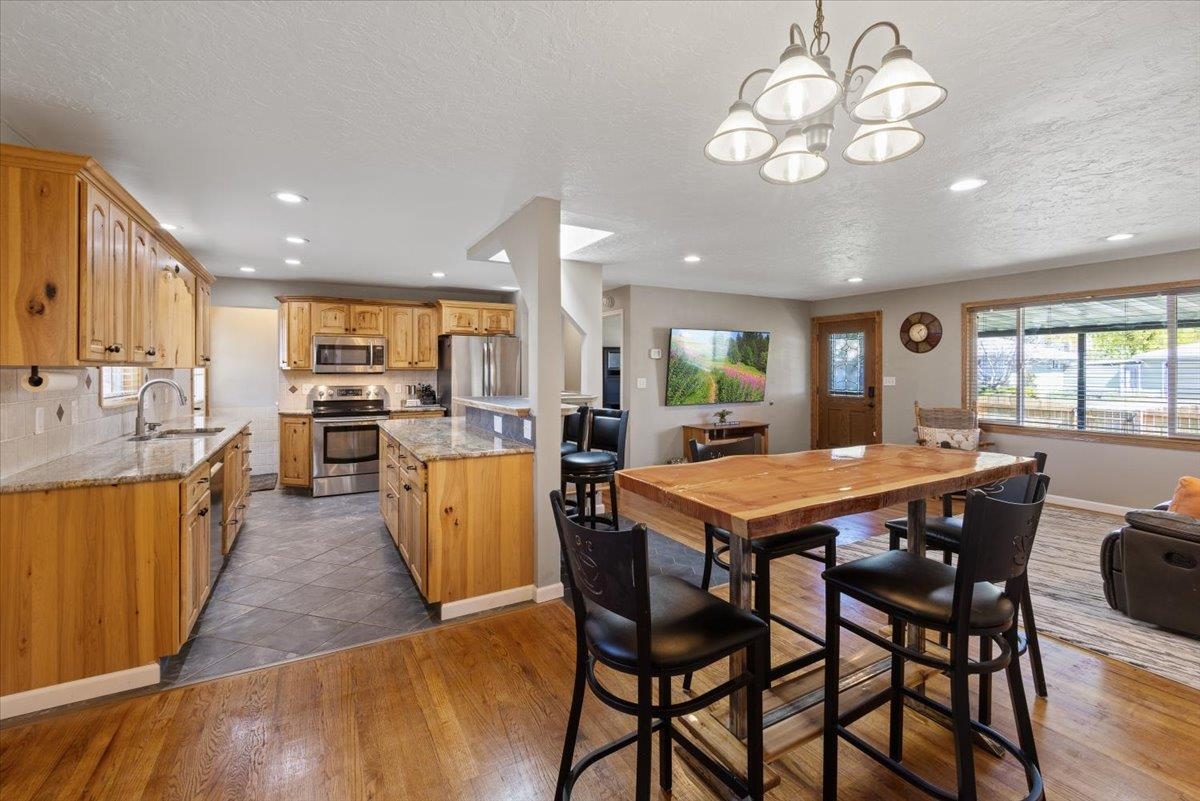 2913 North Coleman Road Spokane Valley, WA 99212 - Photo 9 of 36