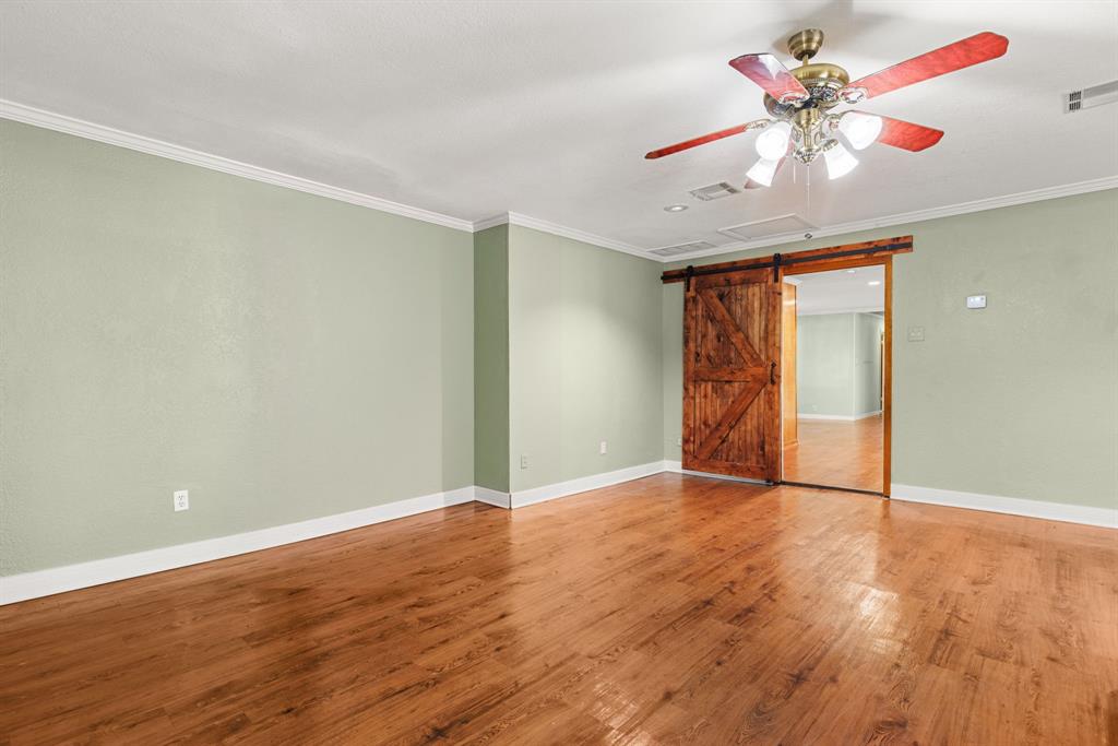 13539 Chapel Road Lorena, TX 76655 - Photo 13 of 37