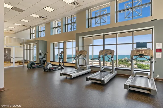 $409,000 | 233 East 13th Street, Unit 2210, Chicago, IL 60605