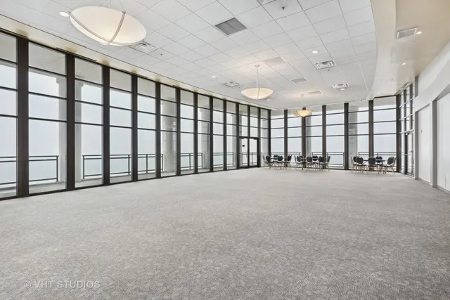 $409,000 | 233 East 13th Street, Unit 2210, Chicago, IL 60605