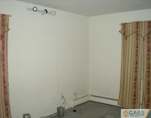 50 Fox Road, Unit 8A Edison, NJ 08817 - Photo 6 of 8 a small space with a window