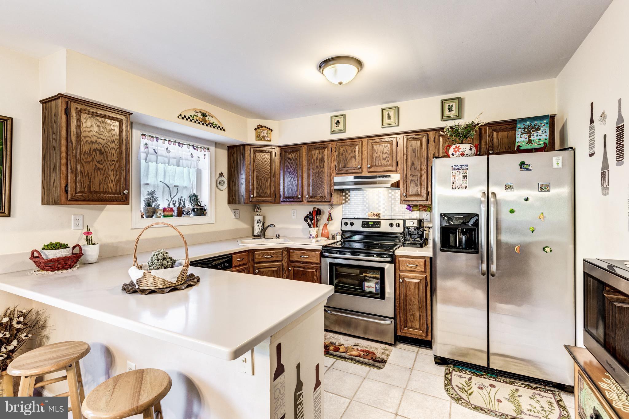 424 Logan Drive Westminster, MD 21157 - Photo 2 of 31 U-Shaped Kitchen with Breakfast Bar Space