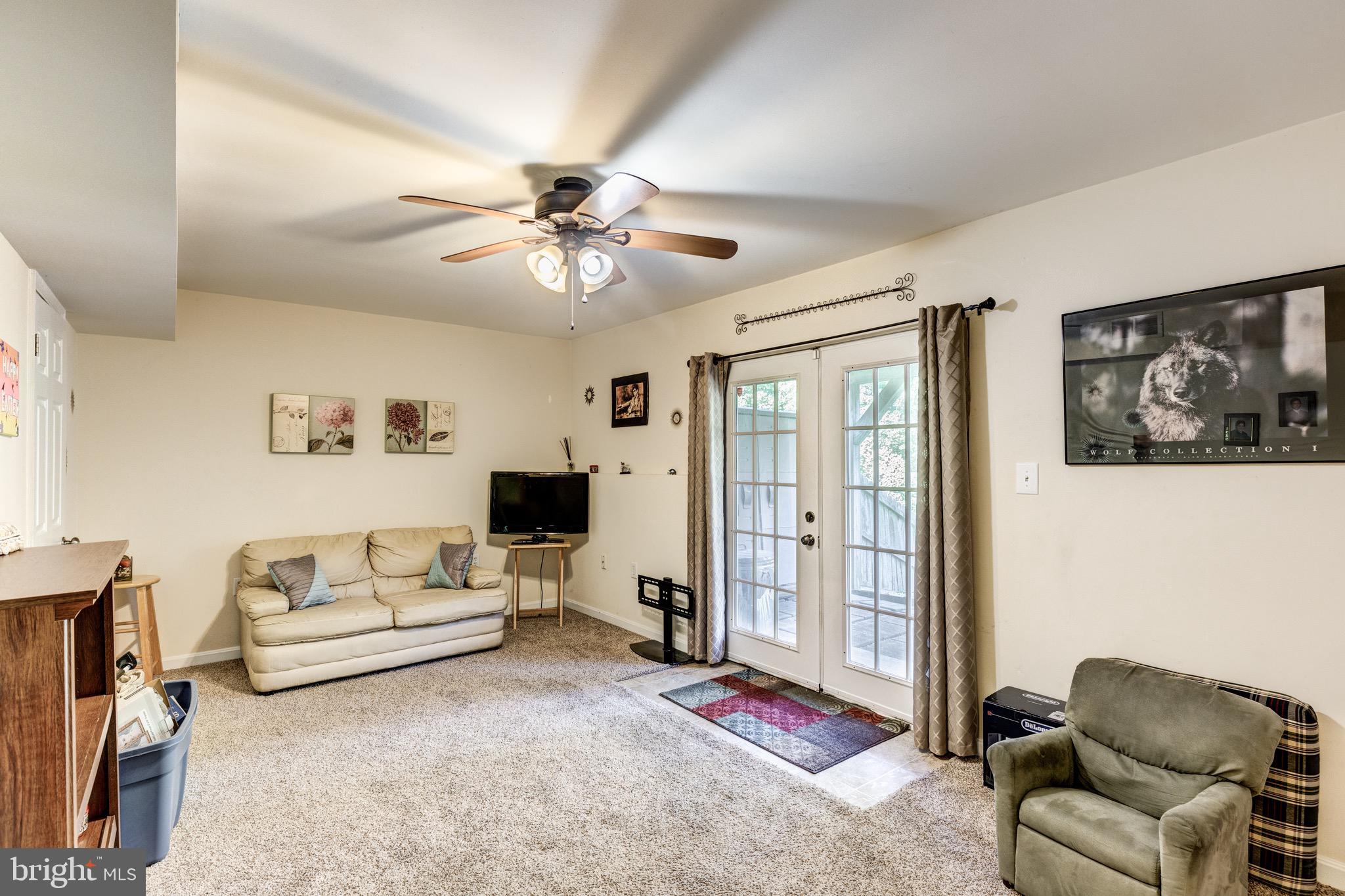 424 Logan Drive Westminster, MD 21157 - Photo 6 of 31 LL Family room with walk-out to fenced yard