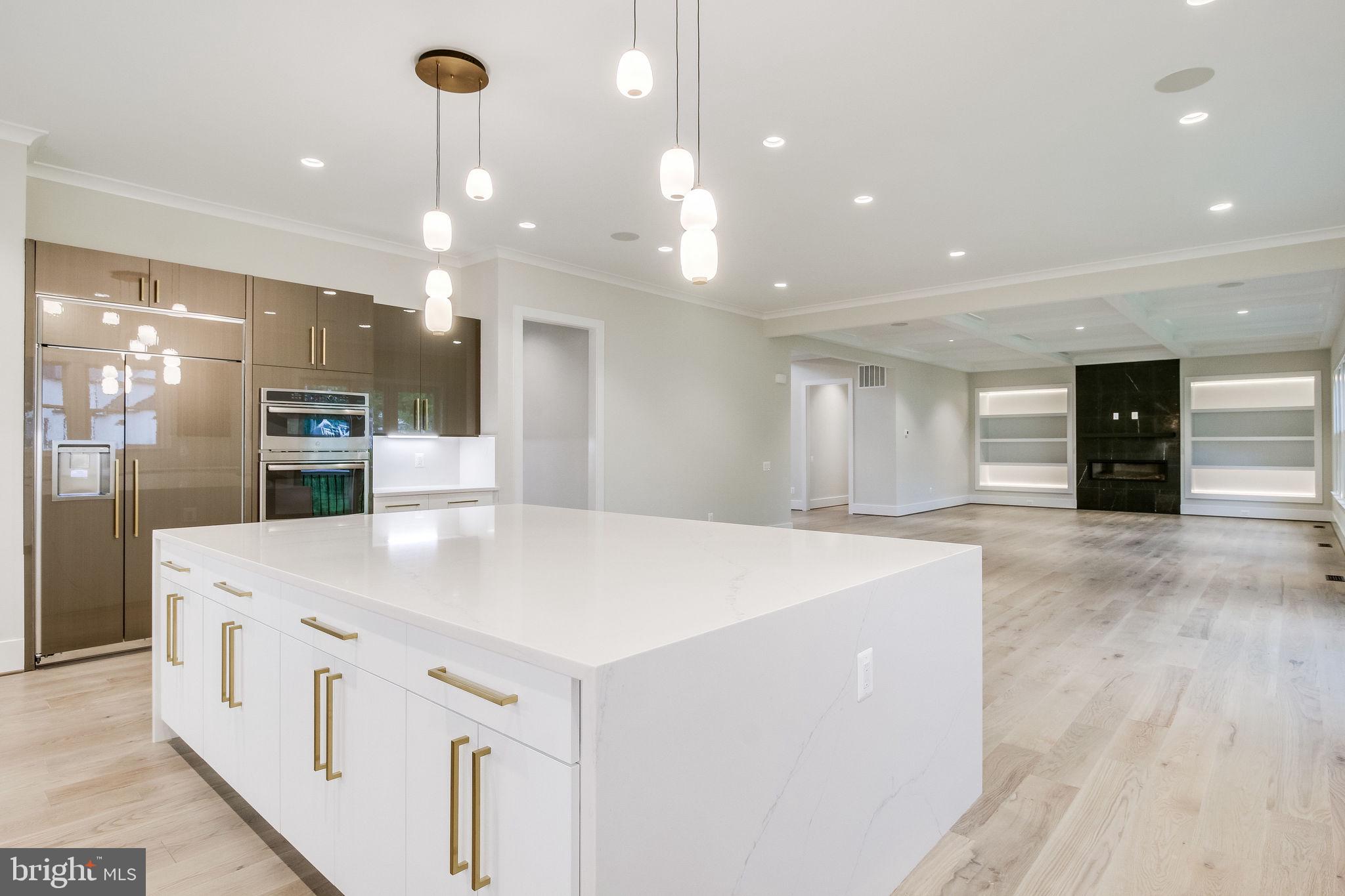 11705 Valley Road Fairfax, VA 22033 - Photo 21 of 63 Kitchen