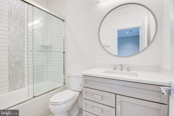 11705 Valley Road Fairfax, VA 22033 - Photo 36 of 63 Guest Room 3 Bath