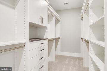 11705 Valley Road Fairfax, VA 22033 - Photo 47 of 63 Master Closet