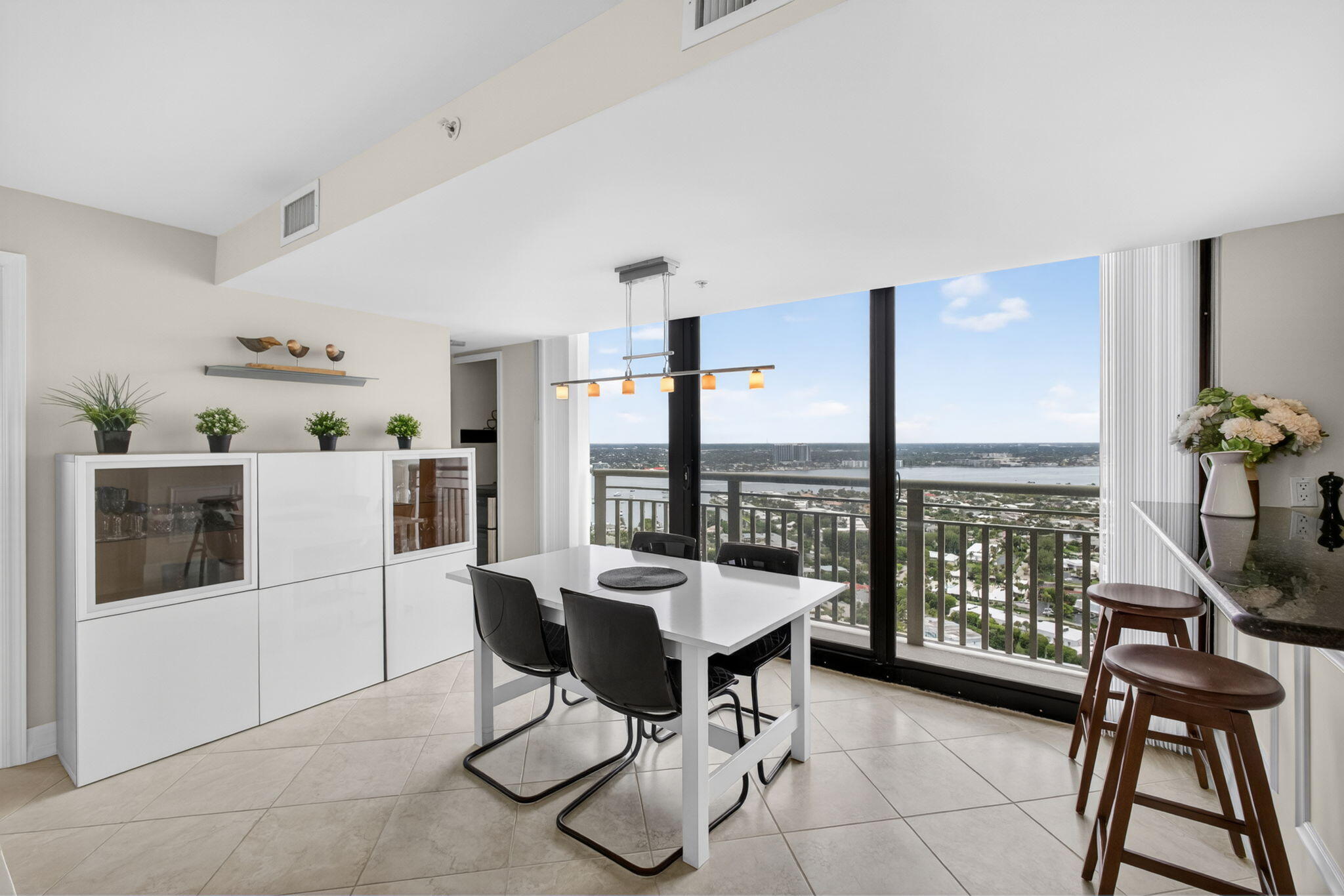 3000 North Ocean Avenue Riviera Beach, FL 33404 - Photo 15 of 93 12-web-or-mls-5D1A5011