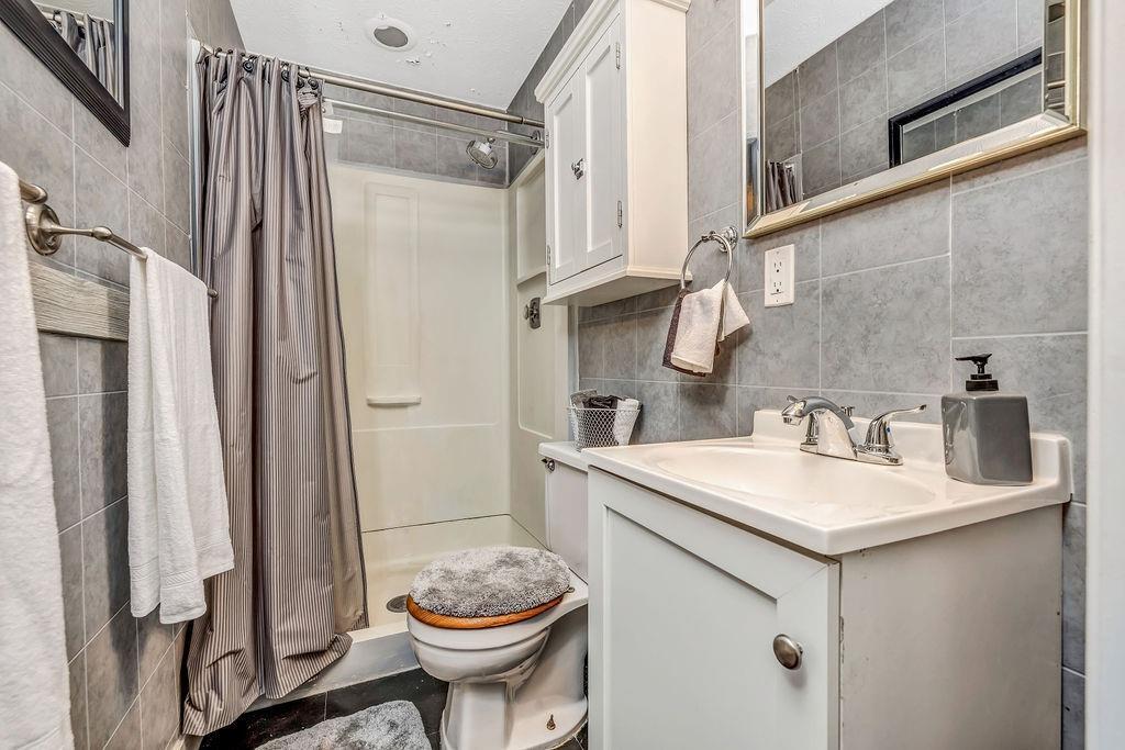 3246 Struble Road Cincinnati, OH 45251 - Photo 18 of 22 Gallery Image 18