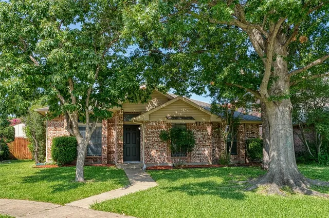 $1,995 | 4013 David Circle, Rowlett, TX 75088