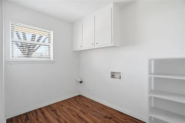 $2,400 | 8013 Carrick Street, Benbrook, TX 76116