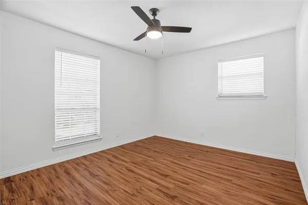 $2,400 | 8013 Carrick Street, Benbrook, TX 76116