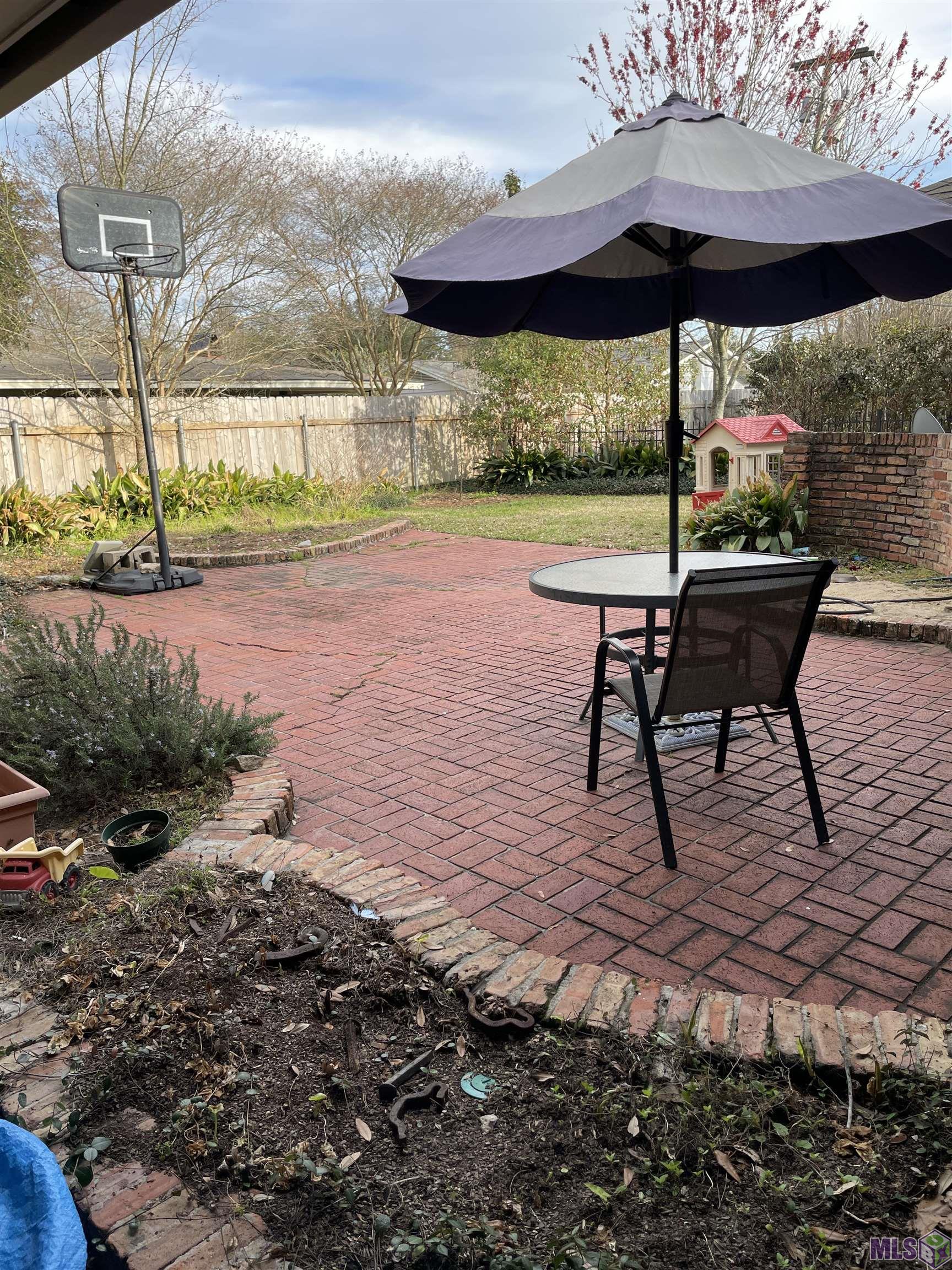 1913 Country Club Drive Baton Rouge, LA 70808 - Photo 14 of 18