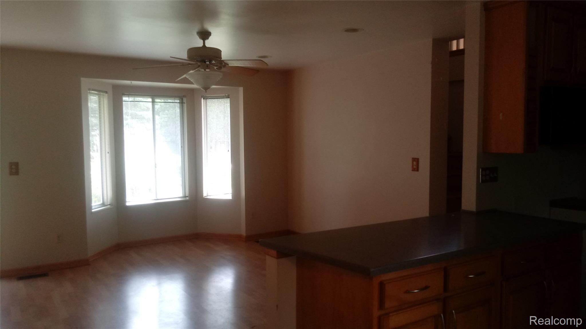2405 Indian Road Lapeer, MI 48446 - Photo 2 of 28 0715191143.jpg