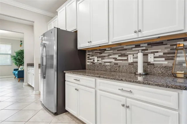 $4,000 | 16312 Hyde Manor Drive, Tampa, FL 33647