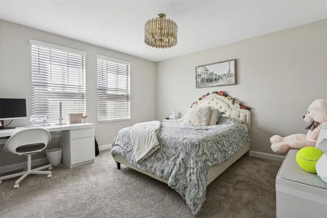 $4,000 | 16312 Hyde Manor Drive, Tampa, FL 33647