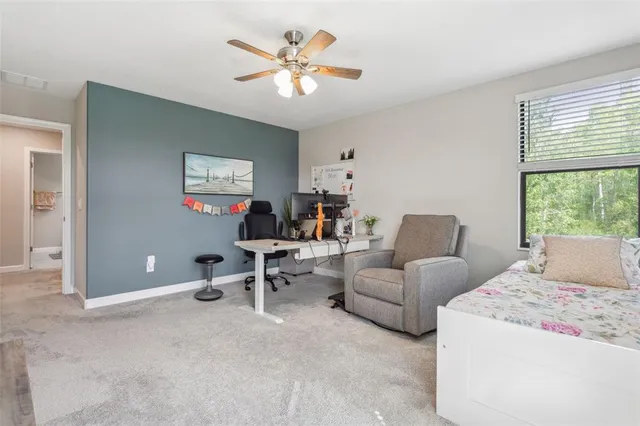 $4,000 | 16312 Hyde Manor Drive, Tampa, FL 33647