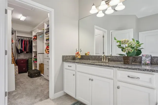 $4,000 | 16312 Hyde Manor Drive, Tampa, FL 33647