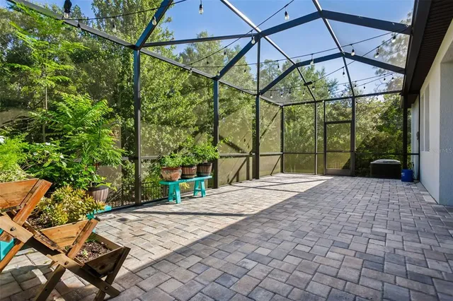 $4,000 | 16312 Hyde Manor Drive, Tampa, FL 33647