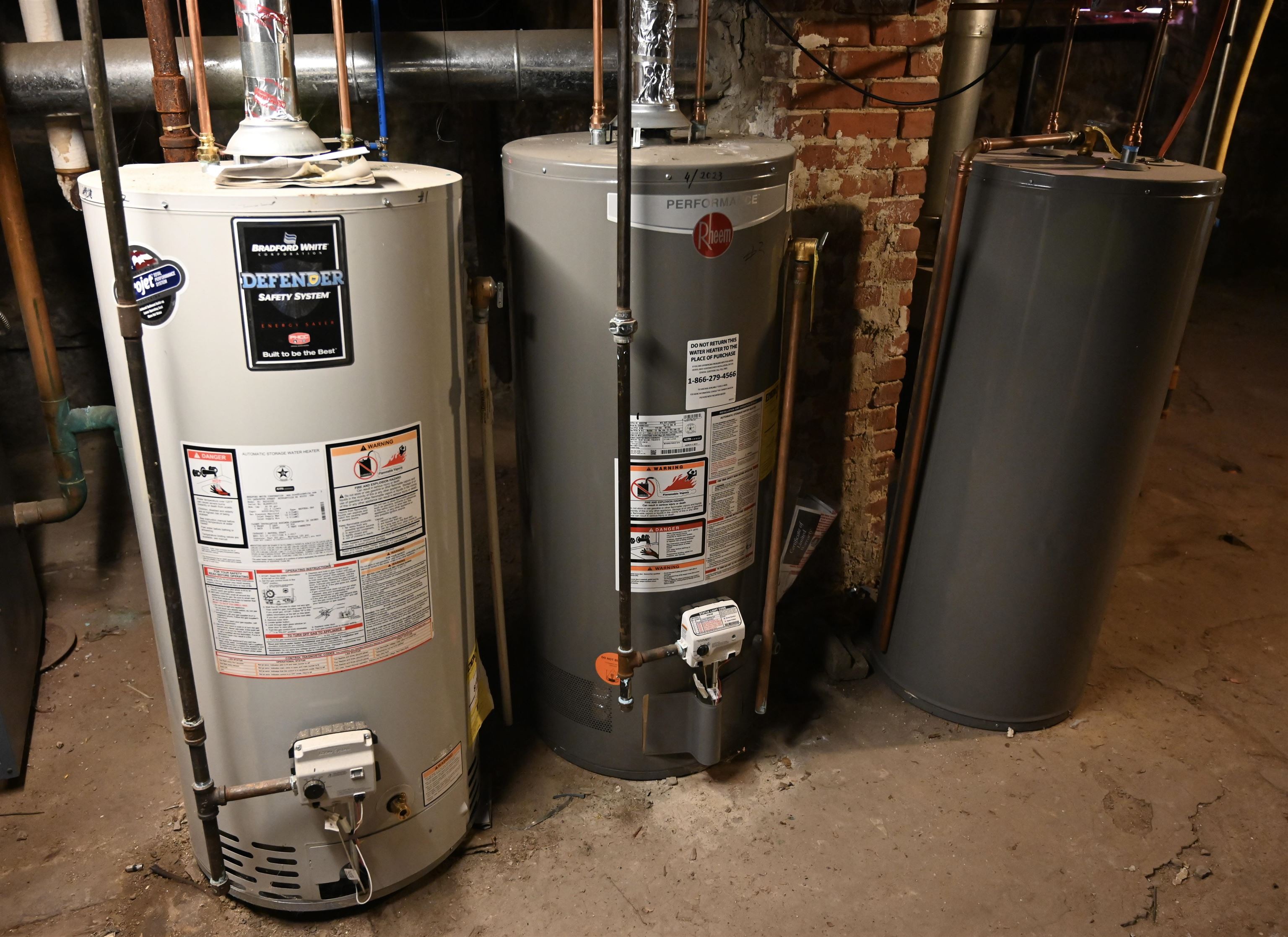 390 Cedar Street Manchester, NH 03103 - Photo 15 of 18