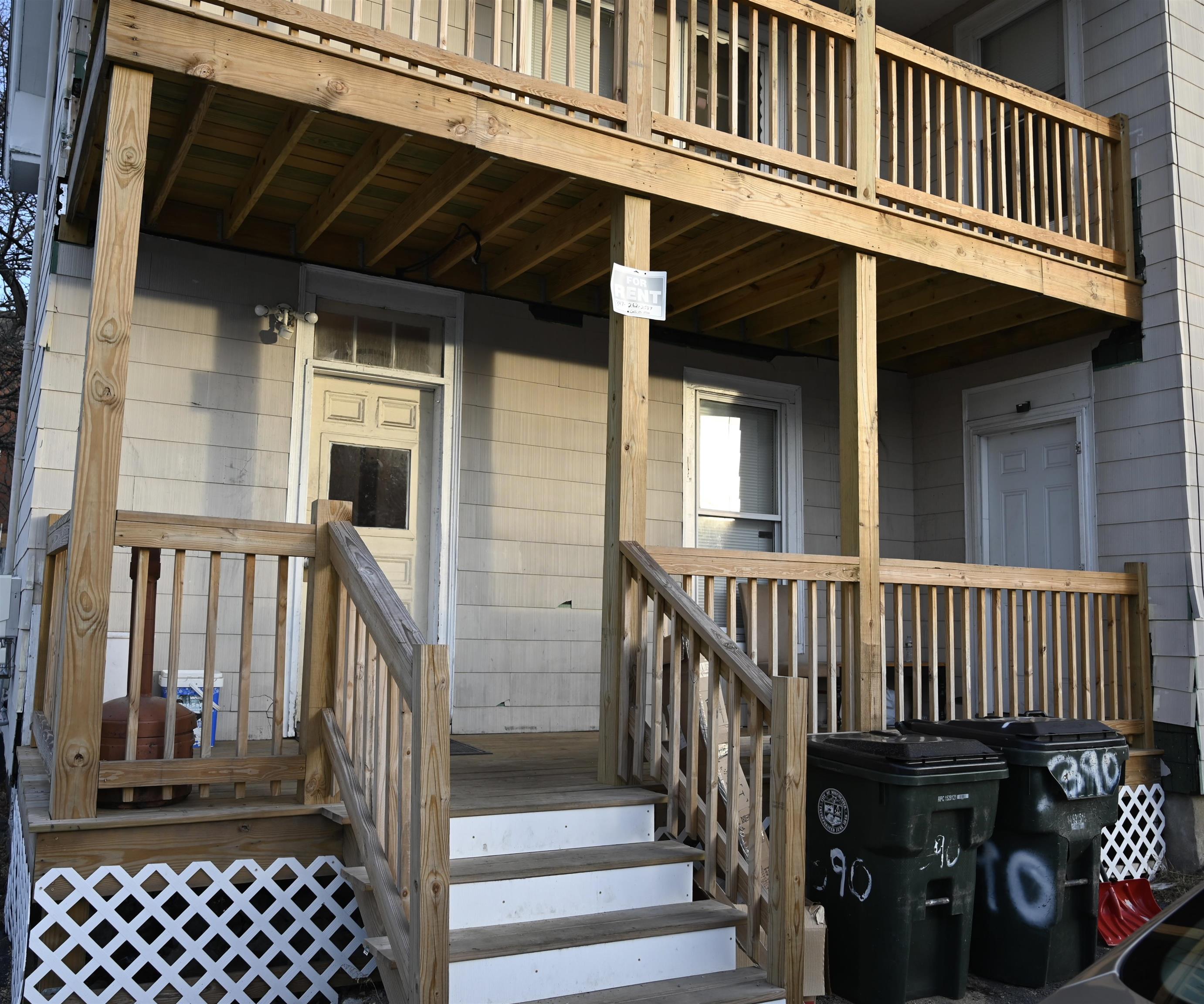 390 Cedar Street Manchester, NH 03103 - Photo 7 of 18