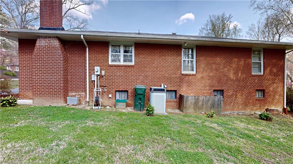 117 Hillcrest Road Thomasville, NC 27360 - Photo 11 of 43