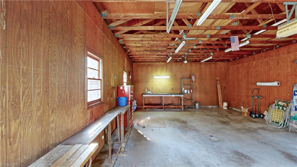 117 Hillcrest Road Thomasville, NC 27360 - Photo 35 of 43