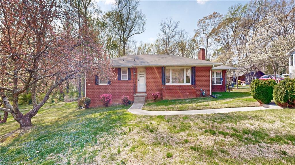 117 Hillcrest Road Thomasville, NC 27360 - Photo 5 of 43