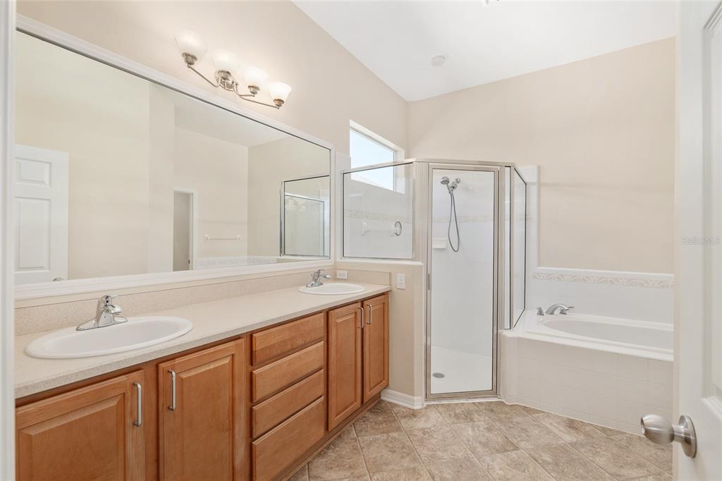 8632 Southwest 76th Place Gainesville, FL 32608 - Photo 22 of 51