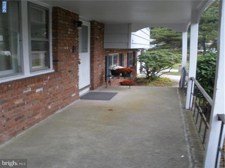 1 Rita Road Lawrenceville, NJ 08648 - Photo 2 of 16 Porch