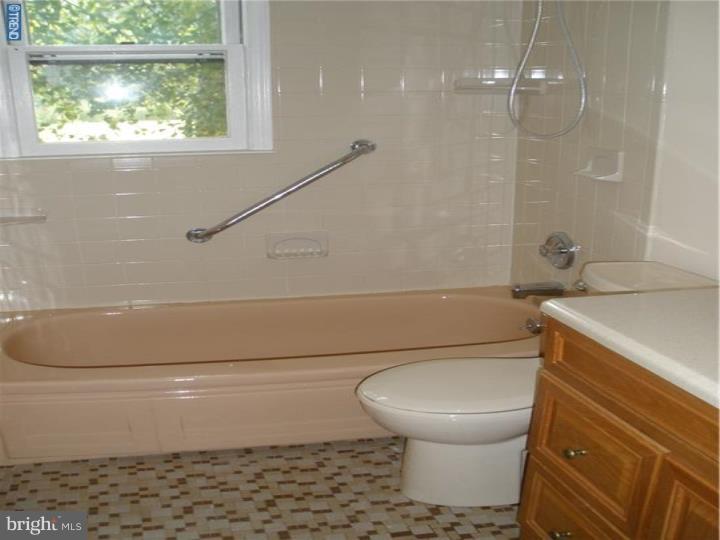 1 Rita Road Lawrenceville, NJ 08648 - Photo 12 of 16 Bathroom