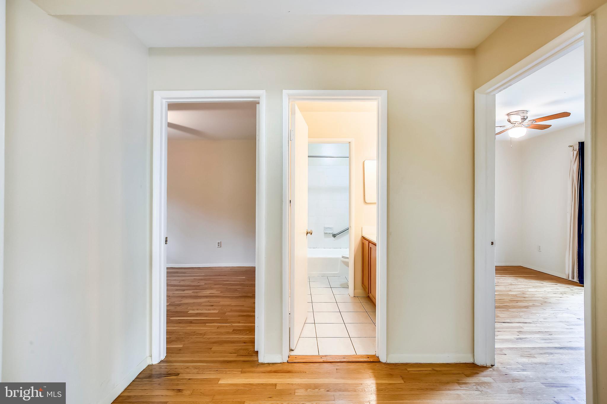 11533 Links Drive Reston, VA 20190 - Photo 24 of 30 Bathroom 2nd Floor