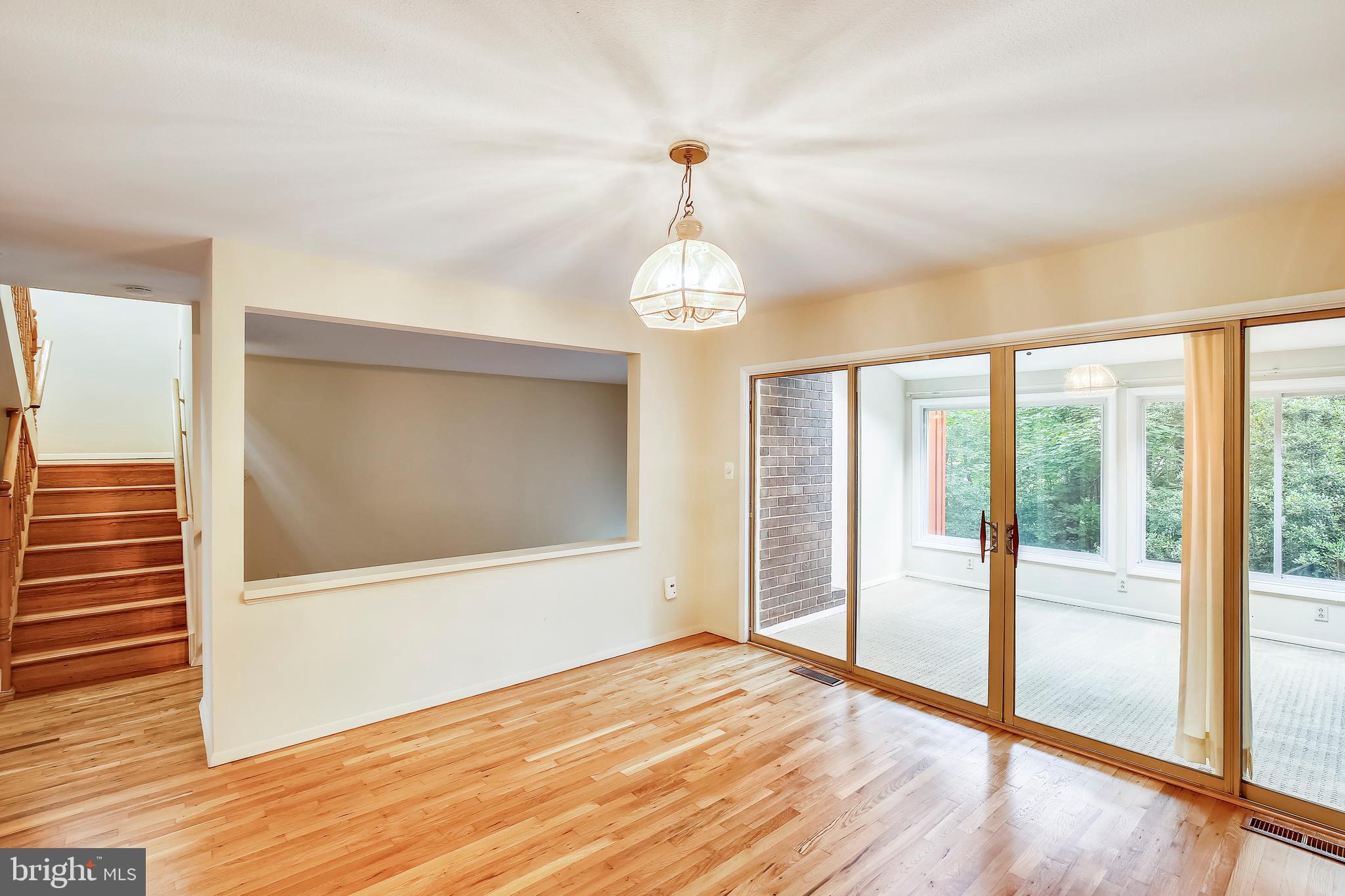 11533 Links Drive Reston, VA 20190 - Photo 6 of 30 Main Living/Dining Area with All weather room