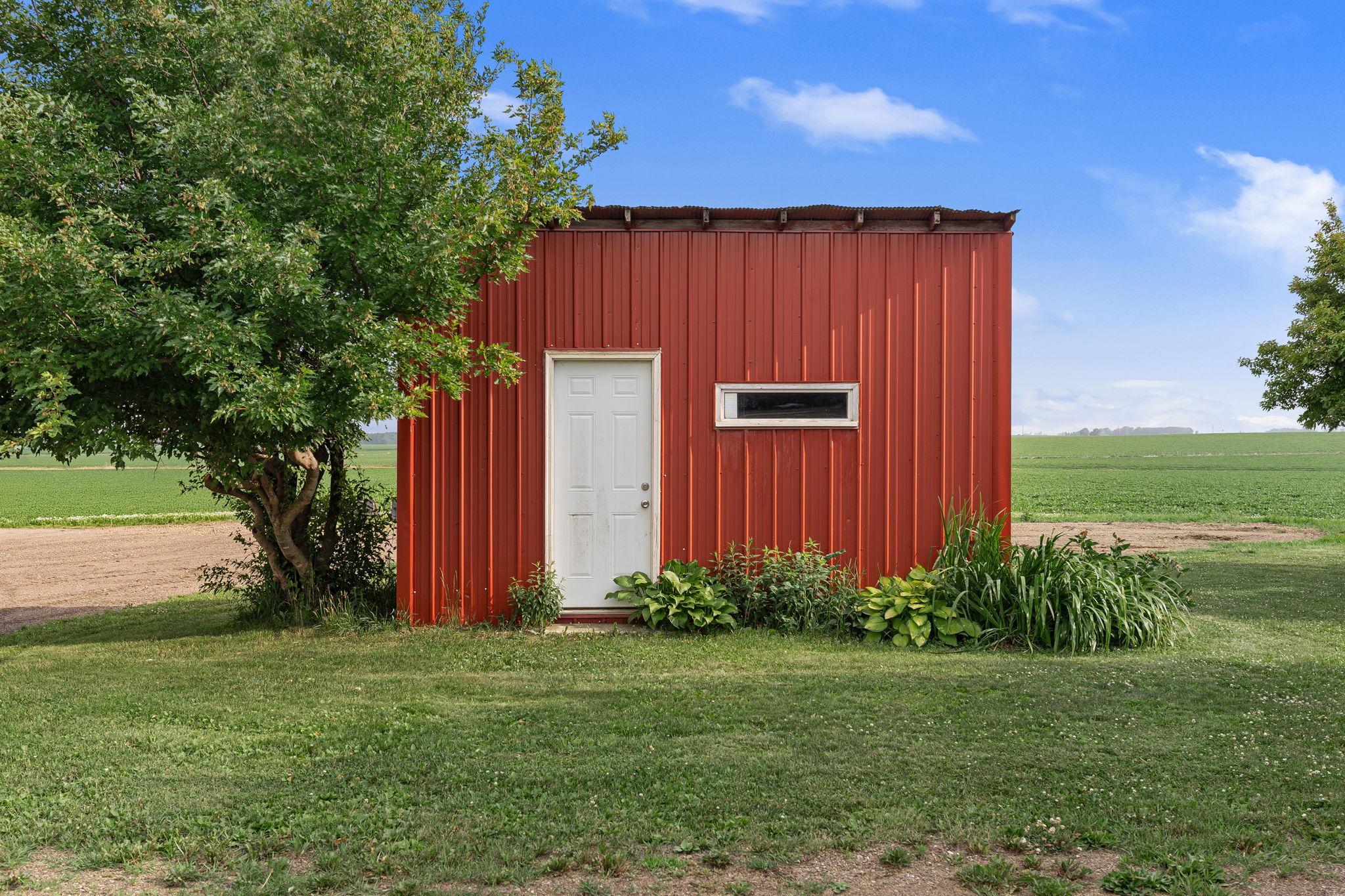 51413 150th Street Austin, MN 55912 - Photo 37 of 60