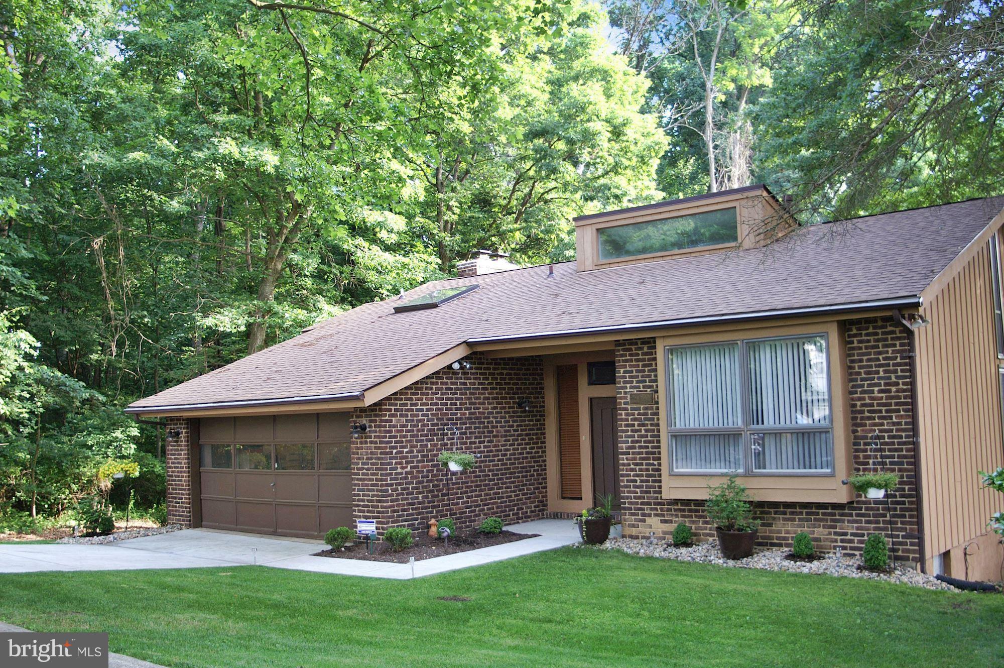 9306 Soaring Hill Road Columbia, MD 21045 - Photo 2 of 30 Front Exterior