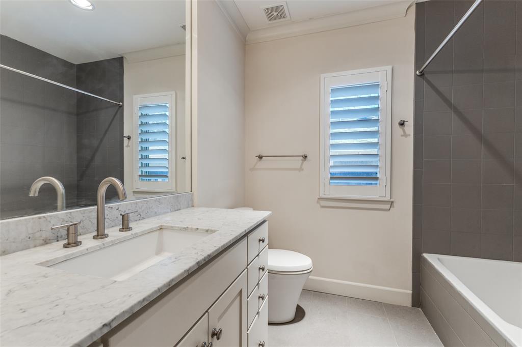 6734 Williamson Road Dallas, TX 75214 - Photo 17 of 38