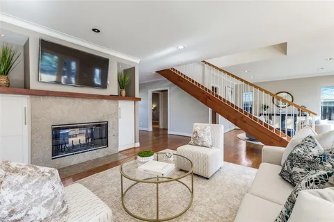 $1,599,000 | 6734 Williamson Road, Dallas, TX 75214