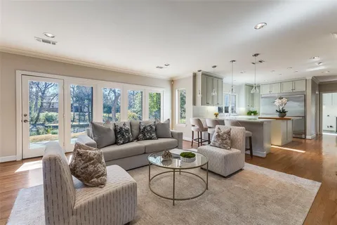 $1,599,000 | 6734 Williamson Road, Dallas, TX 75214