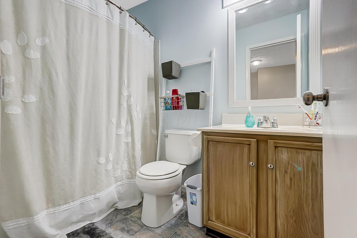 2227 Forest Ridge Hebron, OH 43025 - Photo 36 of 48 50043701-035_web