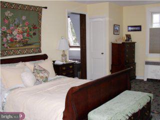 2275 Boyd Road Huntingdon Valley, PA 19006 - Photo 5 of 6